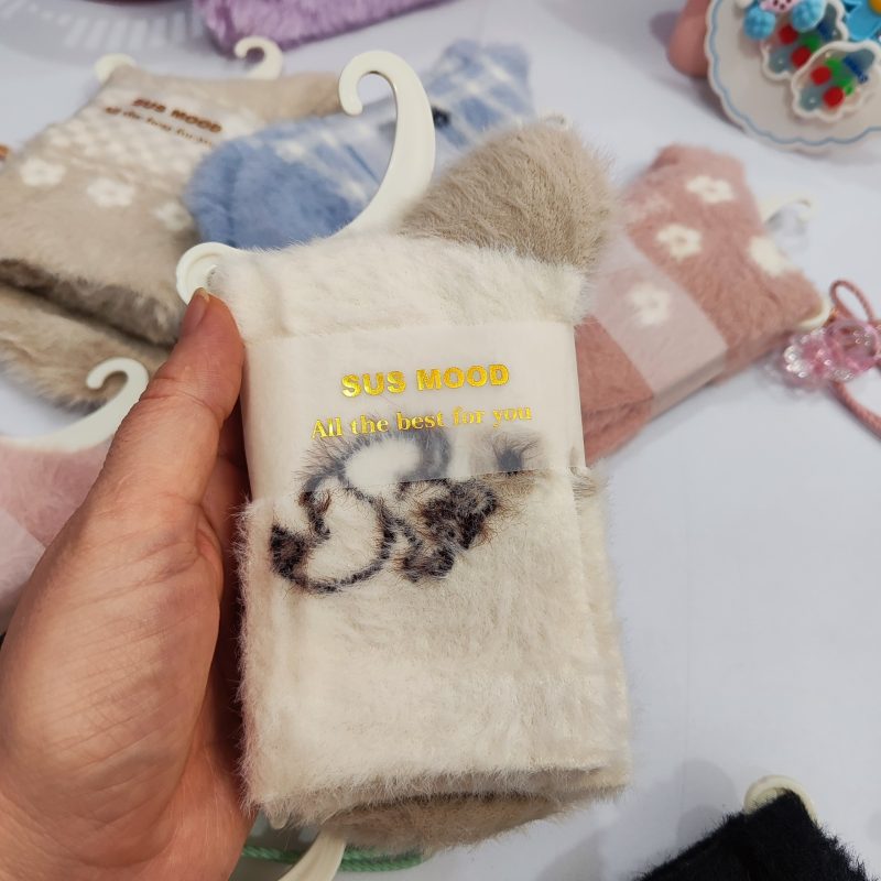 جوراب پشمی
