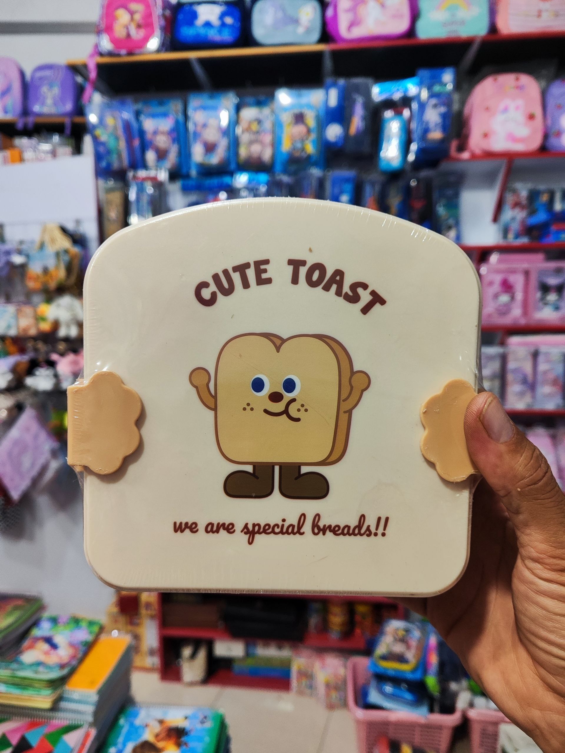 photo_2025-08-30_00-25-17 ظرف غذا طرح نان تست