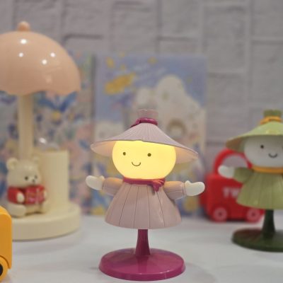 چراغ خواب و مطالعه مترسک