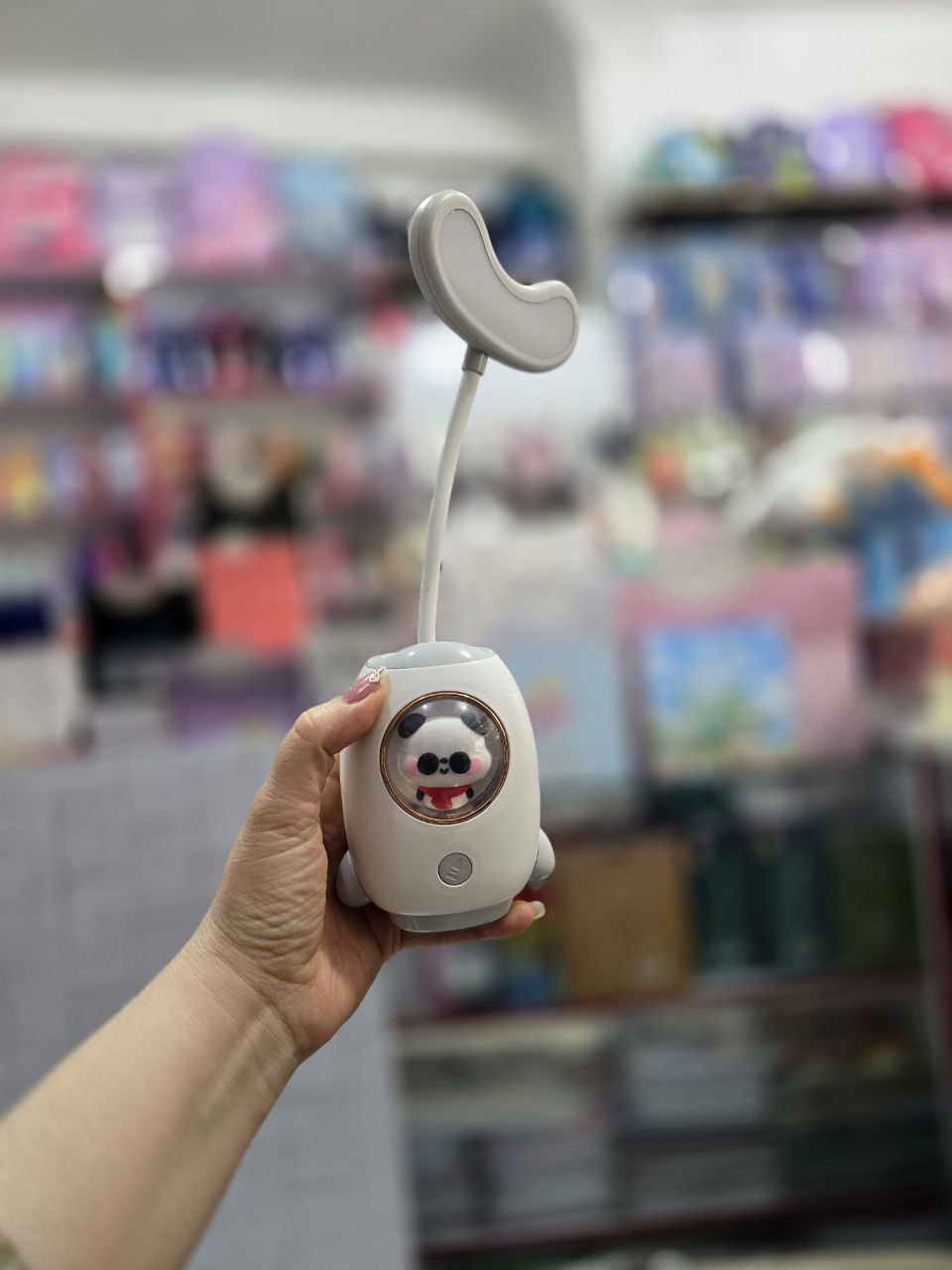 photo_2025-12-06_19-21-28 چراغ مطالعه جا قلمی دار موشکی